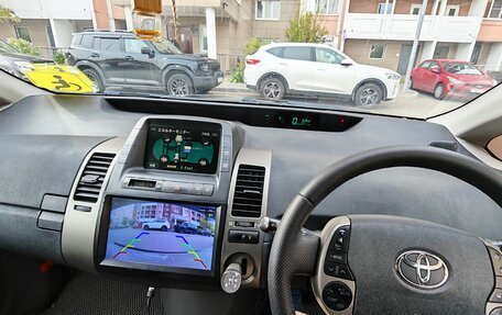 Toyota Prius, 2007 год, 830 000 рублей, 11 фотография