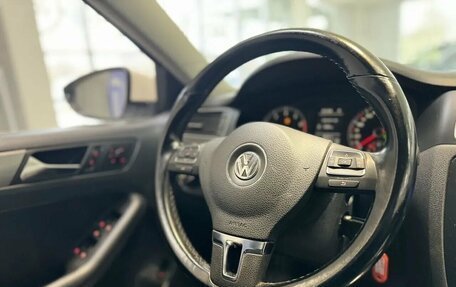 Volkswagen Jetta VI, 2011 год, 850 000 рублей, 25 фотография