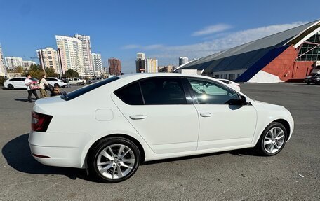 Skoda Octavia, 2018 год, 1 790 000 рублей, 5 фотография