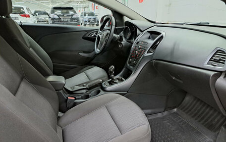 Opel Astra J, 2014 год, 750 000 рублей, 13 фотография