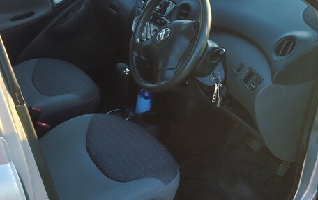 Toyota Vitz, 2003 год, 420 000 рублей, 9 фотография