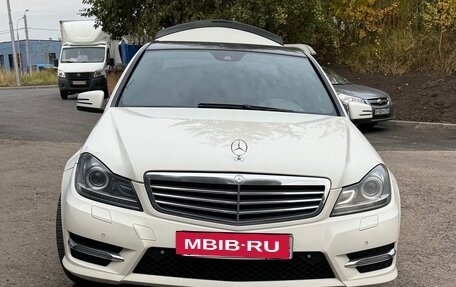 Mercedes-Benz C-Класс, 2011 год, 1 450 000 рублей, 5 фотография