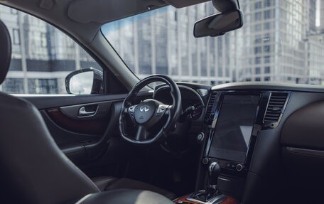 Infiniti FX II, 2011 год, 2 249 000 рублей, 5 фотография