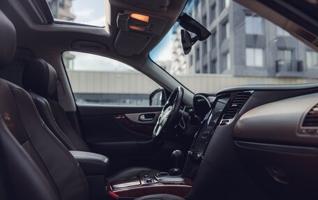 Infiniti FX II, 2011 год, 2 249 000 рублей, 17 фотография