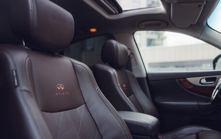 Infiniti FX II, 2011 год, 2 249 000 рублей, 16 фотография
