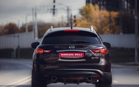 Infiniti FX II, 2011 год, 2 249 000 рублей, 31 фотография