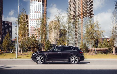 Infiniti FX II, 2011 год, 2 249 000 рублей, 36 фотография