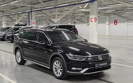 Volkswagen Passat B8 рестайлинг, 2018 год, 2 100 000 рублей, 3 фотография