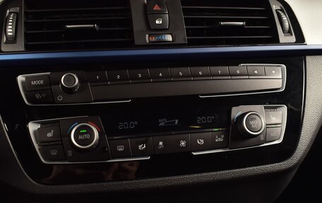BMW 1 серия, 2019 год, 1 400 000 рублей, 10 фотография