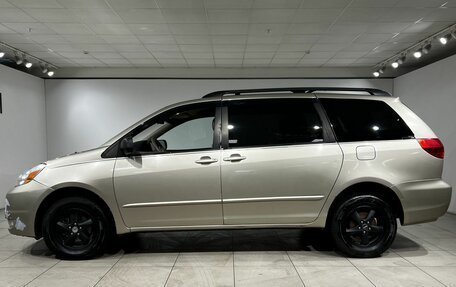 Toyota Sienna II рестайлинг, 2004 год, 899 000 рублей, 8 фотография
