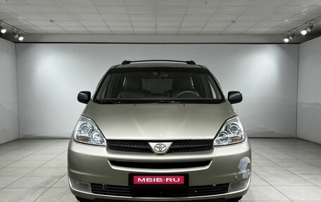 Toyota Sienna II рестайлинг, 2004 год, 899 000 рублей, 2 фотография