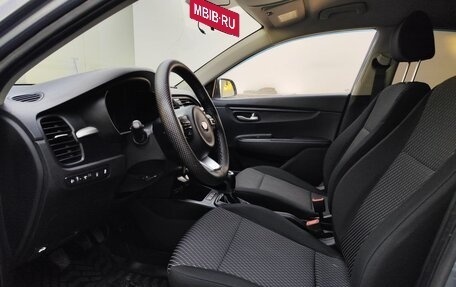 KIA Rio IV, 2018 год, 1 030 000 рублей, 20 фотография