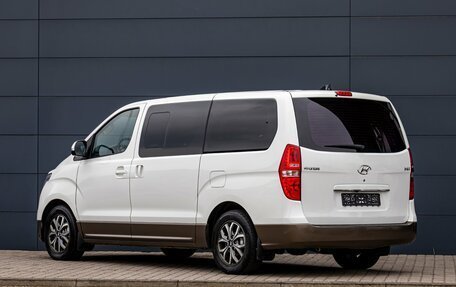 Hyundai H-1 II рестайлинг, 2019 год, 2 195 000 рублей, 9 фотография