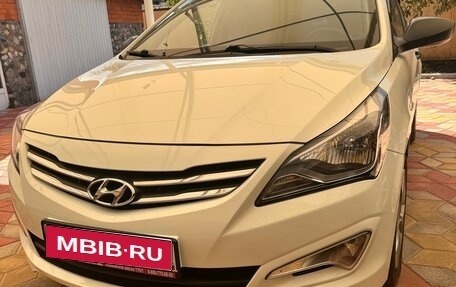 Hyundai Solaris II рестайлинг, 2016 год, 1 250 000 рублей, 1 фотография