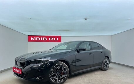 BMW 5 серия, 2025 год, 9 770 000 рублей, 1 фотография