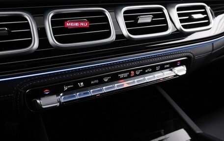 Mercedes-Benz GLS, 2025 год, 13 930 700 рублей, 21 фотография