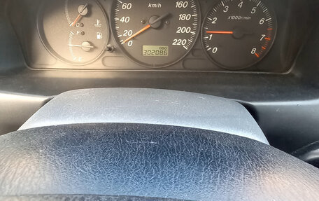 Mazda 323, 2000 год, 180 000 рублей, 6 фотография