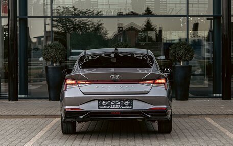 Hyundai Elantra, 2021 год, 1 655 000 рублей, 5 фотография