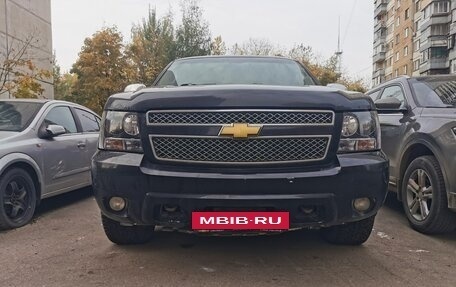 Chevrolet Tahoe III, 2012 год, 1 690 000 рублей, 3 фотография