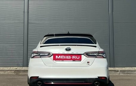 Toyota Camry, 2018 год, 2 290 000 рублей, 6 фотография