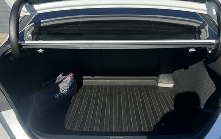 Toyota Camry, 2018 год, 2 290 000 рублей, 13 фотография