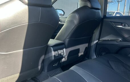 Toyota Camry, 2018 год, 2 290 000 рублей, 20 фотография