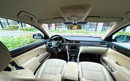Skoda Superb III рестайлинг, 2012 год, 1 100 000 рублей, 15 фотография