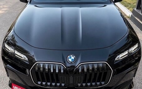 BMW 7 серия, 2025 год, 13 990 000 рублей, 5 фотография