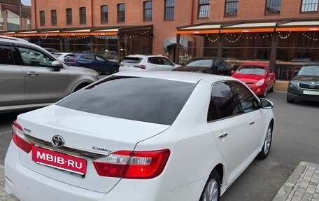 Toyota Camry, 2014 год, 2 100 000 рублей, 3 фотография