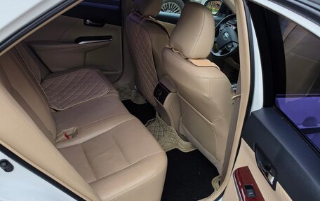 Toyota Camry, 2014 год, 2 100 000 рублей, 8 фотография