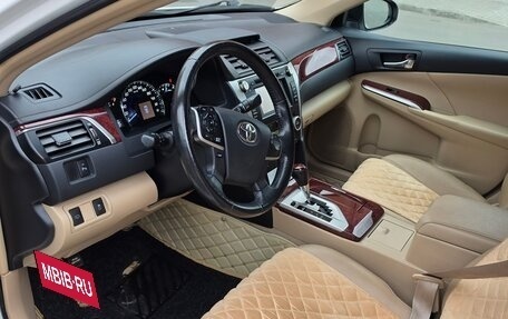 Toyota Camry, 2014 год, 2 100 000 рублей, 5 фотография