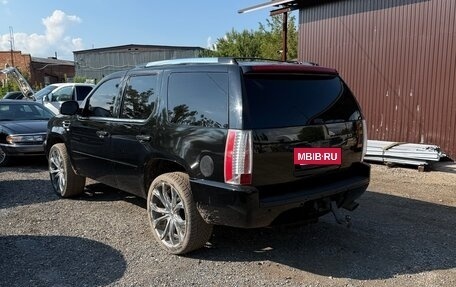 Cadillac Escalade III, 2006 год, 1 750 000 рублей, 6 фотография