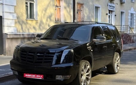 Cadillac Escalade III, 2006 год, 1 750 000 рублей, 2 фотография