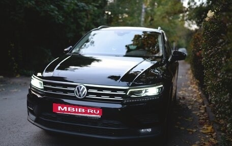 Volkswagen Tiguan II, 2019 год, 1 770 000 рублей, 4 фотография
