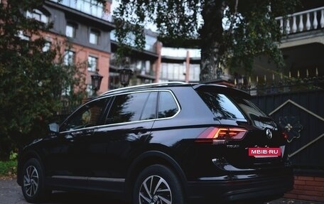 Volkswagen Tiguan II, 2019 год, 1 770 000 рублей, 18 фотография