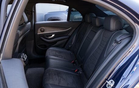 Mercedes-Benz E-Класс, 2020 год, 2 295 000 рублей, 20 фотография