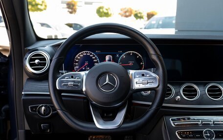 Mercedes-Benz E-Класс, 2020 год, 2 295 000 рублей, 18 фотография