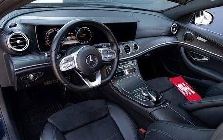 Mercedes-Benz E-Класс, 2020 год, 2 295 000 рублей, 15 фотография