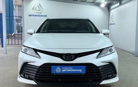 Toyota Camry, 2021 год, 3 349 000 рублей, 8 фотография
