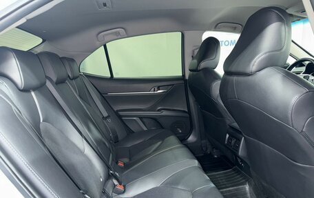 Toyota Camry, 2021 год, 3 349 000 рублей, 12 фотография