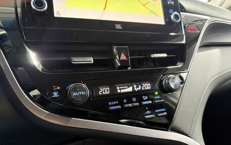 Toyota Camry, 2021 год, 3 349 000 рублей, 15 фотография