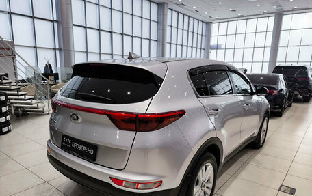 KIA Sportage IV рестайлинг, 2017 год, 1 750 000 рублей, 6 фотография