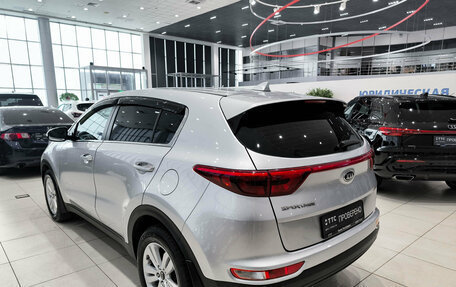 KIA Sportage IV рестайлинг, 2017 год, 1 750 000 рублей, 8 фотография