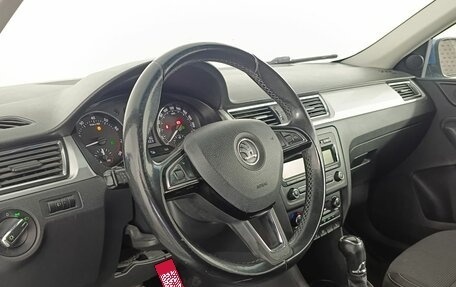 Skoda Rapid I, 2014 год, 880 000 рублей, 9 фотография