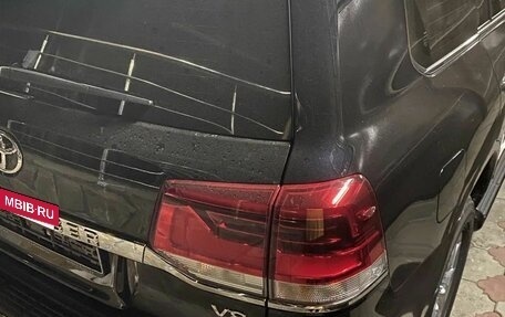Toyota Land Cruiser 200, 2018 год, 11 000 000 рублей, 5 фотография