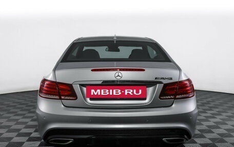 Mercedes-Benz E-Класс, 2013 год, 1 700 000 рублей, 6 фотография