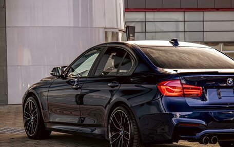 BMW 3 серия, 2018 год, 2 025 000 рублей, 10 фотография
