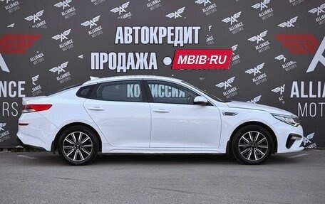 KIA Optima IV, 2019 год, 1 390 000 рублей, 9 фотография