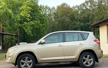 Toyota RAV4, 2011 год, 1 480 000 рублей, 1 фотография