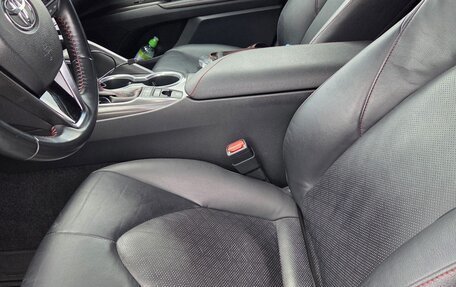Toyota Camry, 2021 год, 3 399 000 рублей, 11 фотография